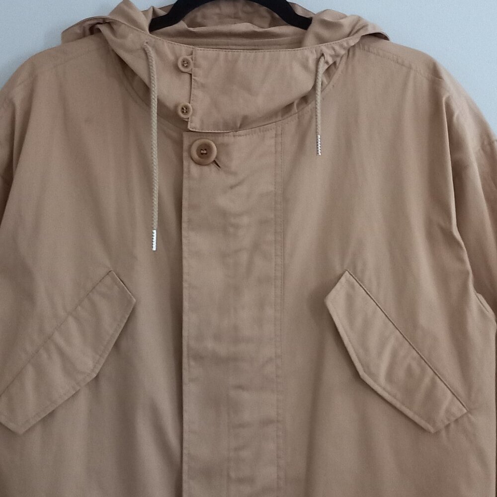 A.P.C. beige trench coat with hood - Picture 5 of 13